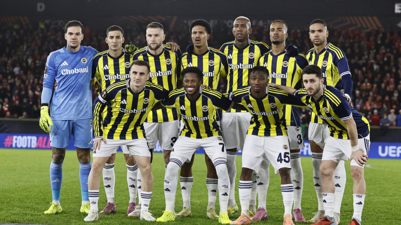 Atılan manşetler bomba! Fenerbahçe'nin 4-0'lık zaferi Norveç'i salladı