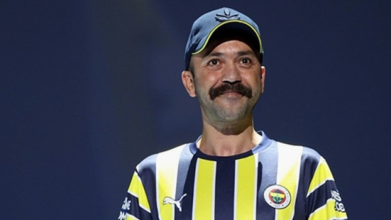 Sarp Akkaya'nın Galatasaray paylaşımı sosyal medyayı karıştırdı 