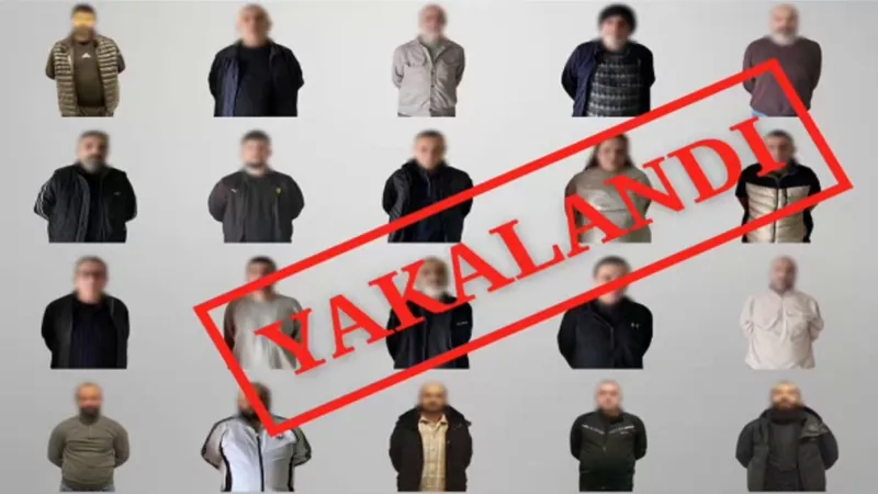 Kırmızı bültenli 24 suçlu daha Türkiye'ye getirildi... 