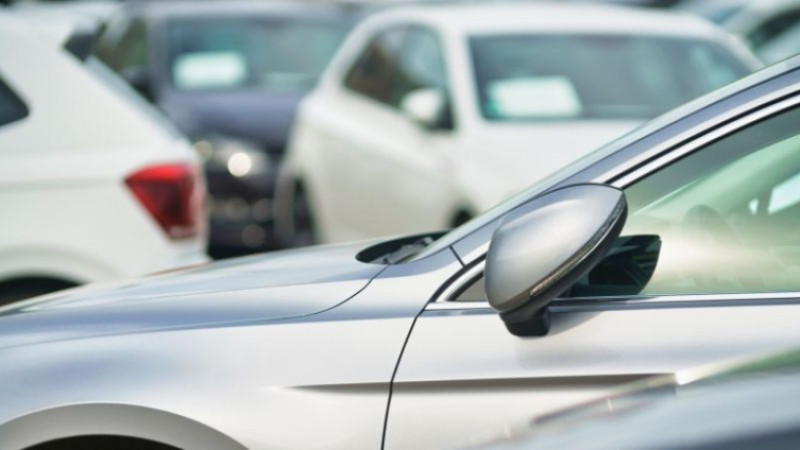 ÖTV muafiyetli yerli otomobil fırsatı! 25 yaş üstü araç sahiplerine müjde