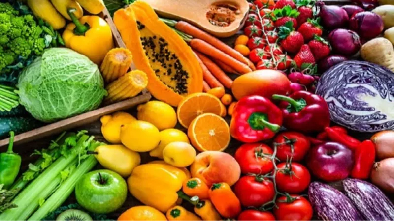 Sert ve yumuşak çekirdekli meyveler zirvede 