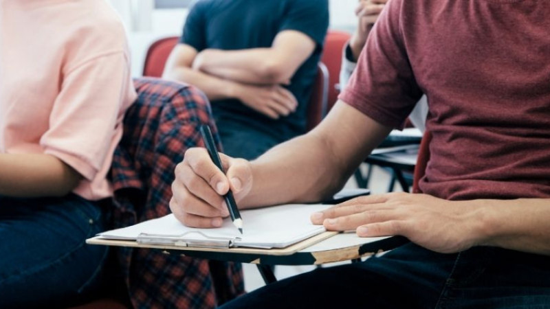 İBB Burs Sonuçları Açıklandı mı, ne zaman? 2025-2026 Genç Üniversiteli Başvuru Sonuç Sorgulama