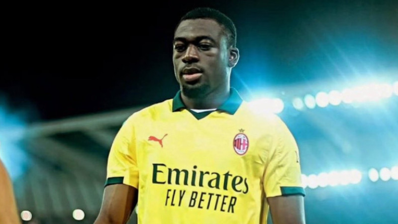 Galatasaray görüşmeye başlamıştı, Milan Fofana kararını verdi!