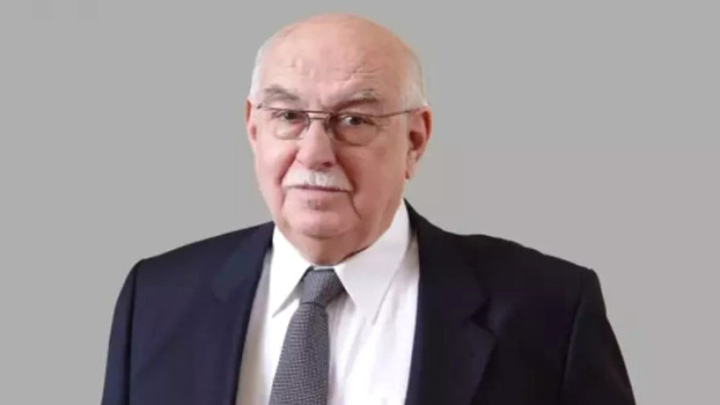 Dev holdingin kurucusuydu: Türk milyarder hayatını kaybetti