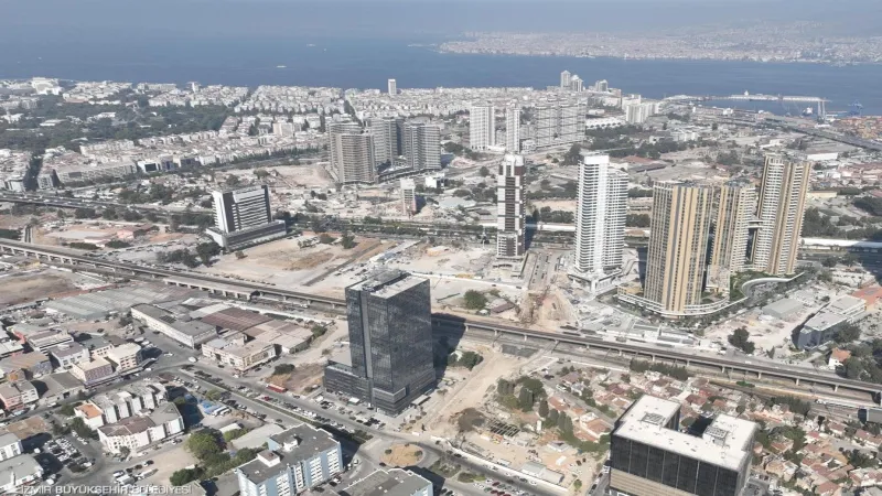 İzmir'de dev ulaşım projeleri tamamlanıyor