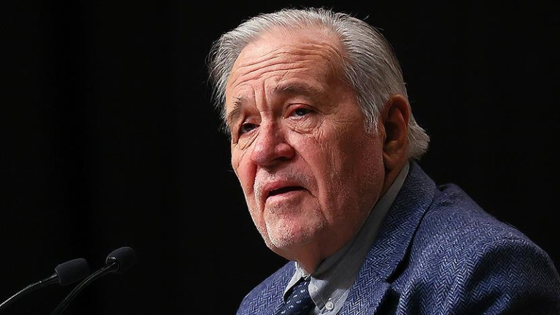 Ünlü tarihçi İlber Ortaylı hayatını kaybetti