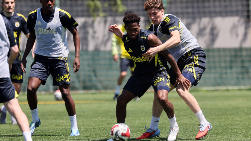 Fenerbahçe sezonun son antrenmanını gerçekleştirdi 