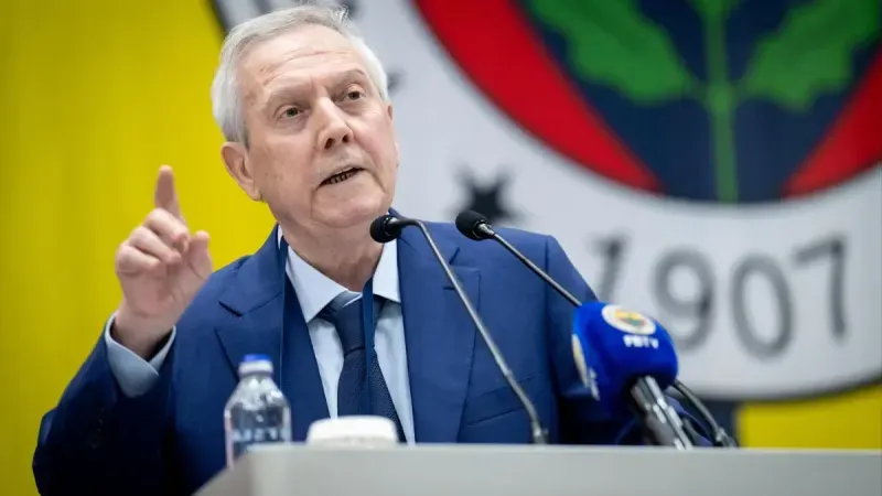Aziz Yıldırım'dan taraftara ''Kırgınlıkları bir kenara koyalım'' çağrısı