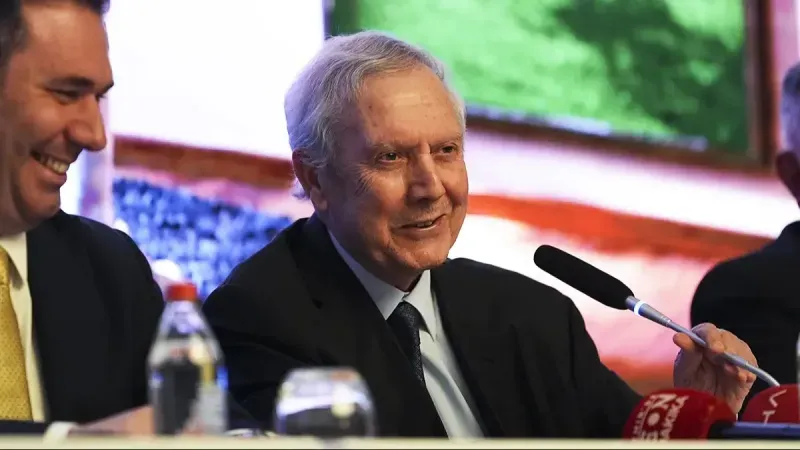 Aziz Yıldırım'dan Ali Koç ve Hakan Safi'ye çağrı! ''Gelin hep beraber olalım''
