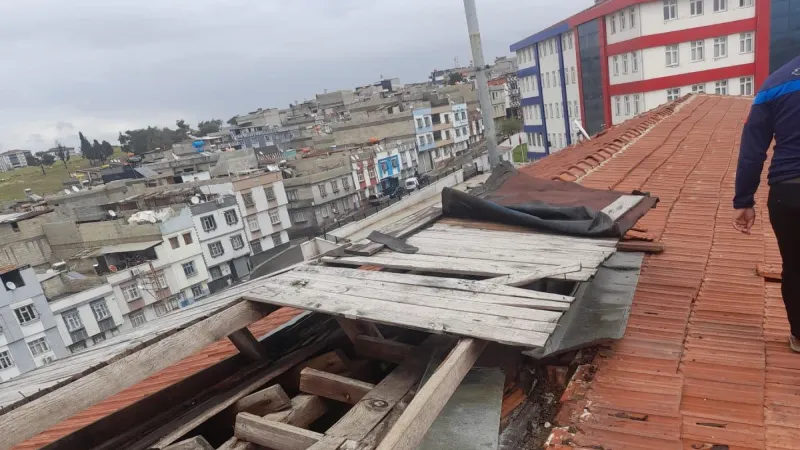 Gaziantep’te eğitime fırtına engeli