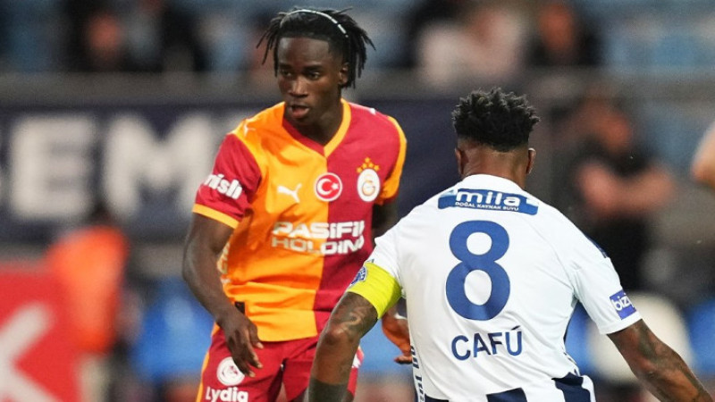 Kasımpaşa, Galatasaray karşısında tek attı 3 aldı
