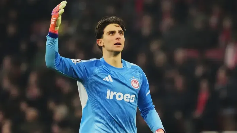 Fenerbahçe genç kaleci Konstantinos Tzolakis için devreye girdi