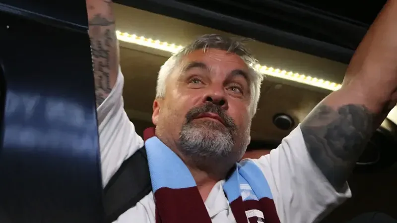 Thomas Reis, Trabzonspor için şehre geldi